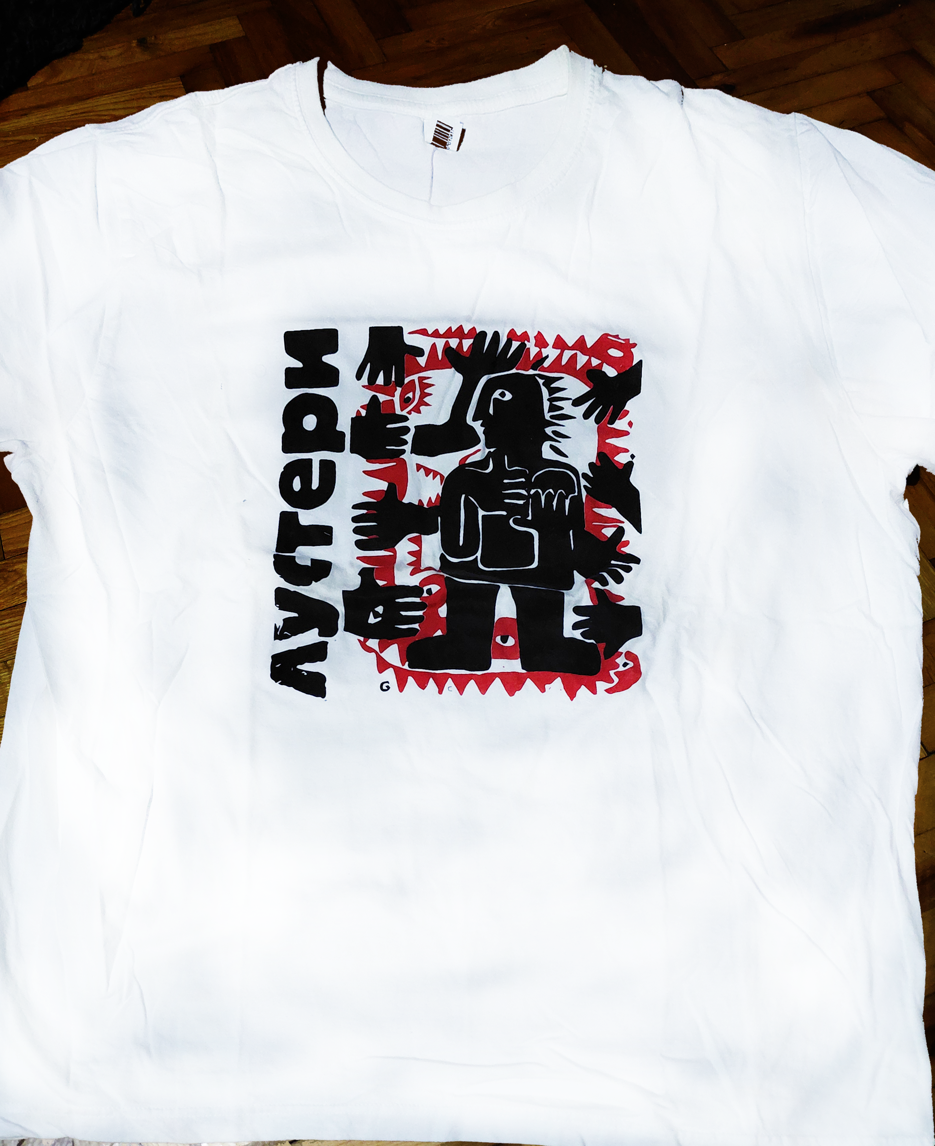 Lusteri majica designed 2020